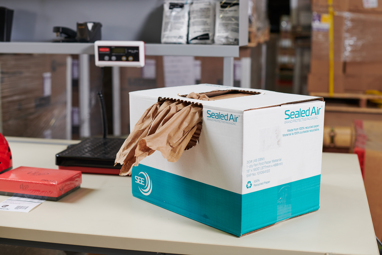 SEALED AIR® Brand FasFil M Manual Paper Void-Fill Dispenser